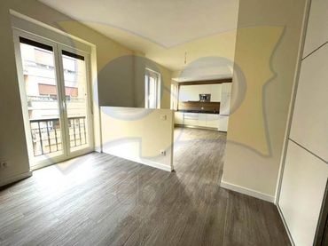 Estudi amb ascensor de lloguer a Centro