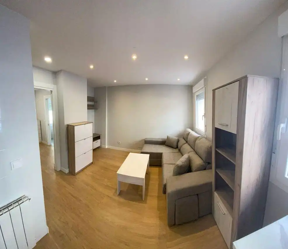 Sala d'estar de Planta baixa en venda en Zona Sur - Barrio Cortes