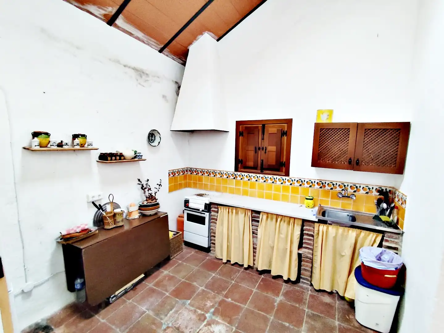 Cocina de Finca rústica en venta en Coín con Jardín privado, Trastero y Amueblado