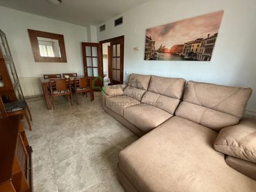 Apartment with lift for sale in Avenida Elvas