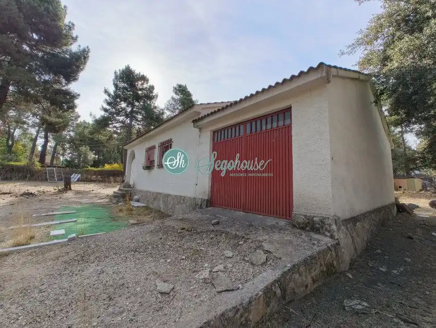 Vista exterior de Casa o chalet en venta en Marugán con Terraza