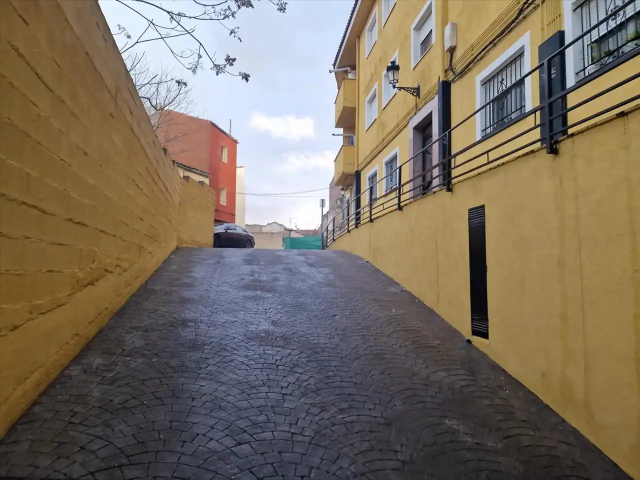 Aparcamiento con ascensor en venta en Duque De Riansares, imagen 2