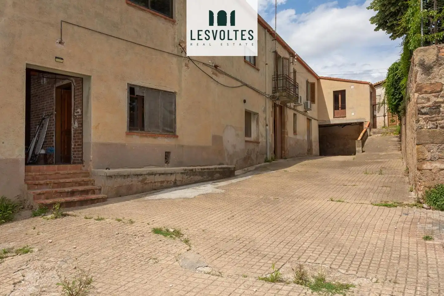 Vista exterior de Casa o xalet en venda en Corçà amb Calefacció, Jardí privat i Parquet