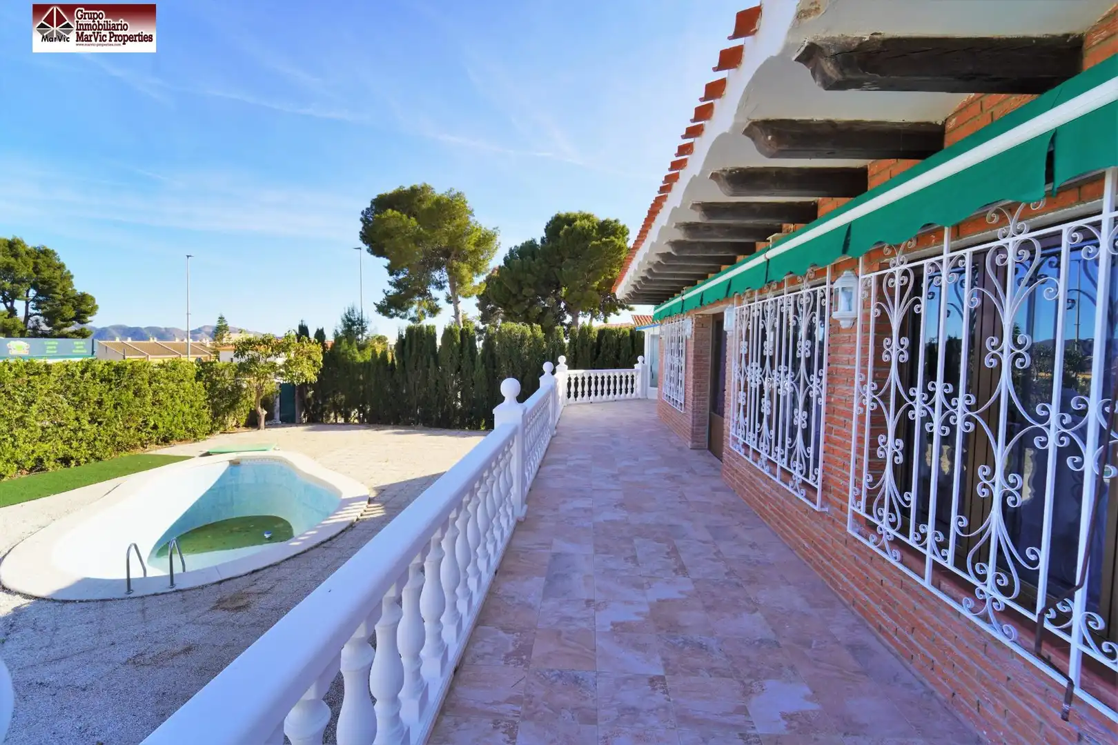 Chalet con piscina en venta en Coloma, imagen 29