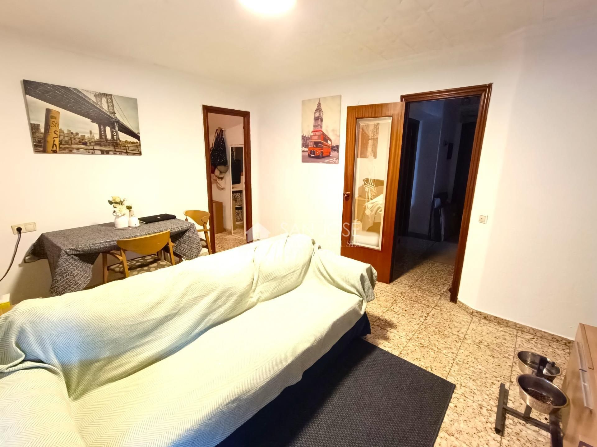 Sala de estar de Piso en venta en Alicante / Alacant con Balcón