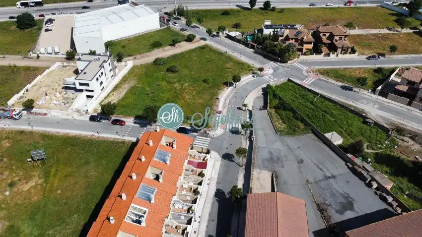 Terreni e lotti in vendita a La Lastrilla, imagen 10