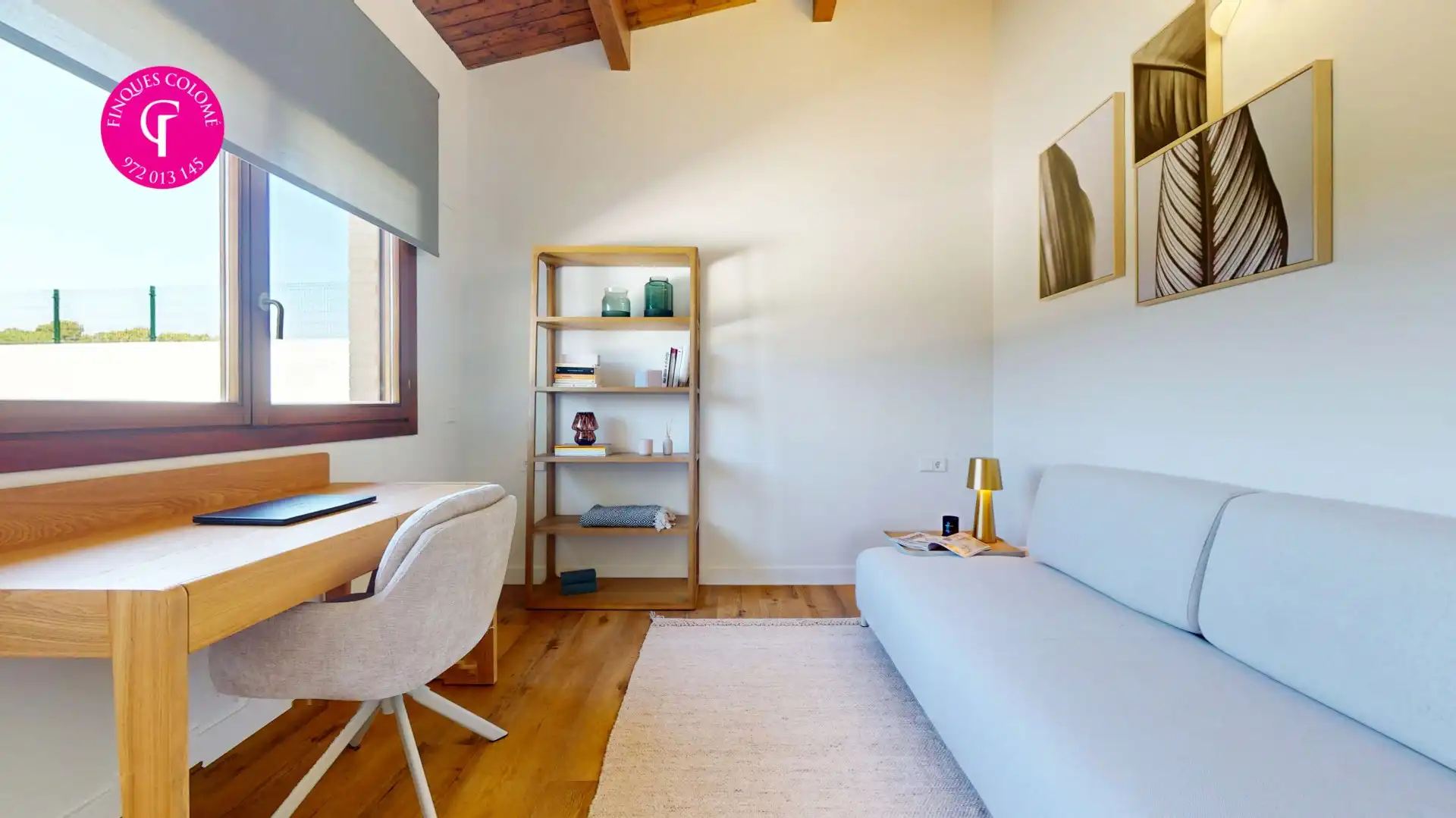 Living room of Houses for sale in Sant Julià de Ramis  with Air Conditioner, Heating and Terrace