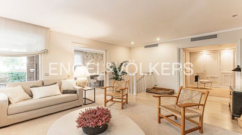Magnífica propiedad en venta en Pedralbes reformada con gran jardín privado y terraza, imagen 5