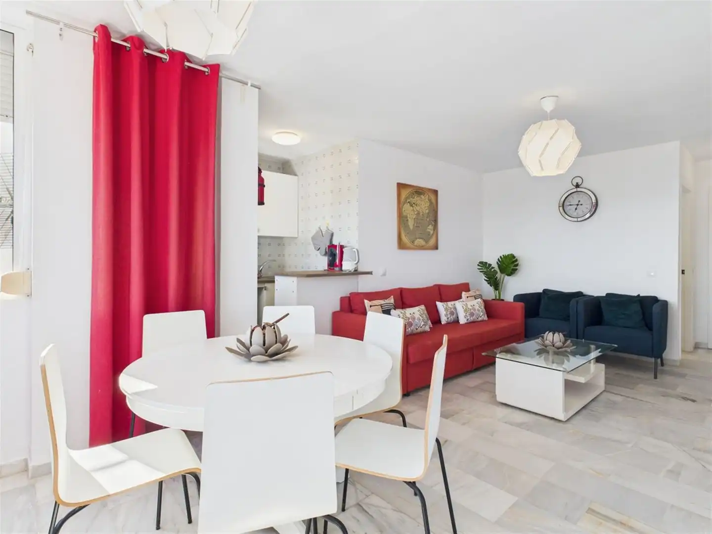 Sala d'estar de Apartament en venda en Estepona amb Terrassa