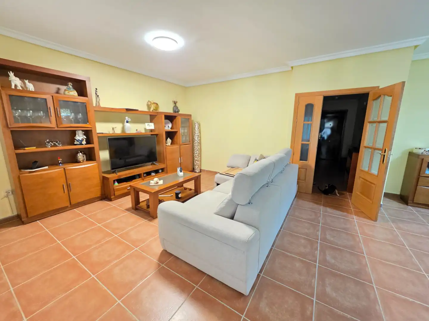 Sala d'estar de Casa adosada en venda en Ciempozuelos amb Aire condicionat, Calefacció i Jardí privat
