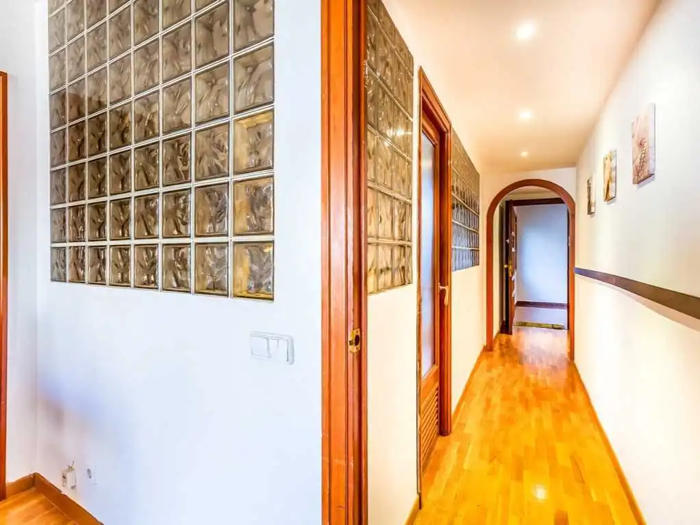 Piso en venta en  Palma de Mallorca con Aire acondicionado, Terraza y Piscina