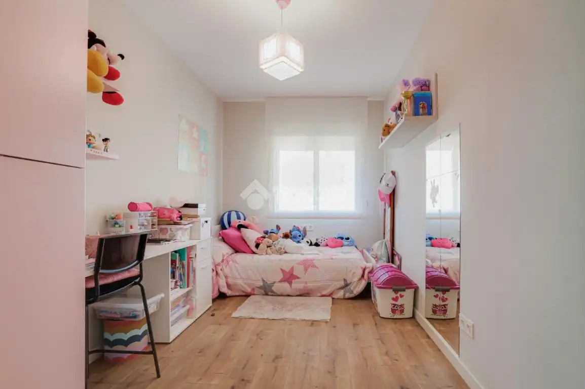 Bedroom of Flat for sale in Ripollet  with Air Conditioner, Heating and Terrace
