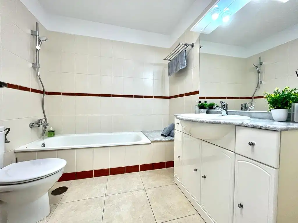 Bathroom of Attic for rent in Chayofa