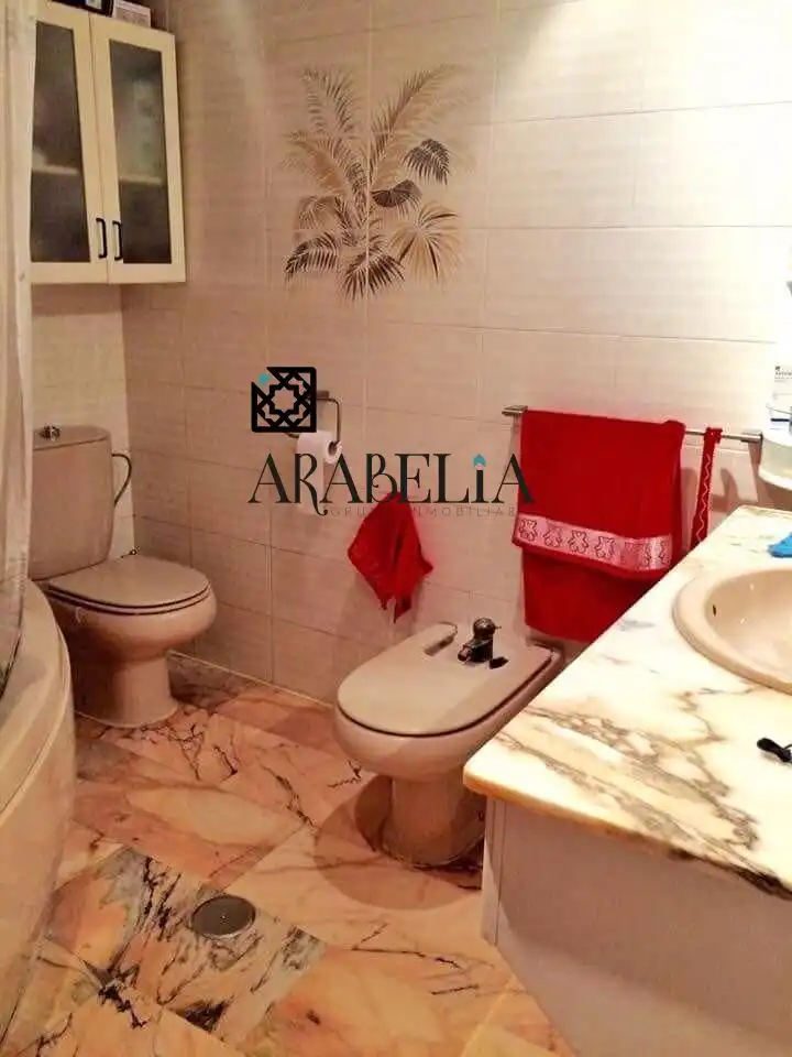 Badezimmer von Haus oder Chalet zum Verkauf in Córdoba mit Klimaanlage, Terrasse und Abstellraum