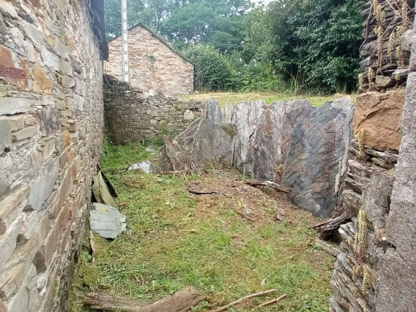 Casa rústica amb jardí en venda a Xermade 5, imagen 9