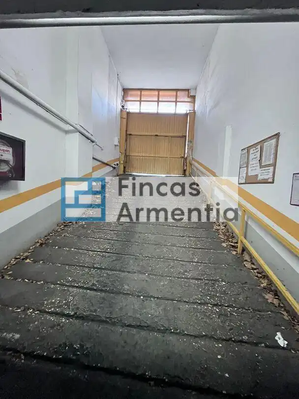 Aparcament en venda a AVENIDA GASTEIZ, imagen 3
