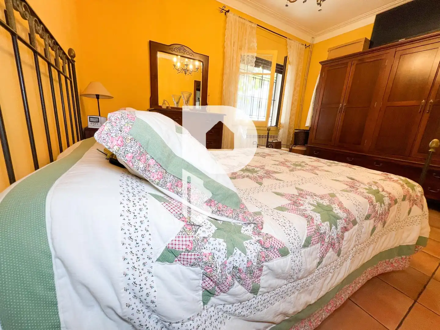 Dormitori de Casa o xalet en venda en Vallirana amb Calefacció, Jardí privat i Terrassa