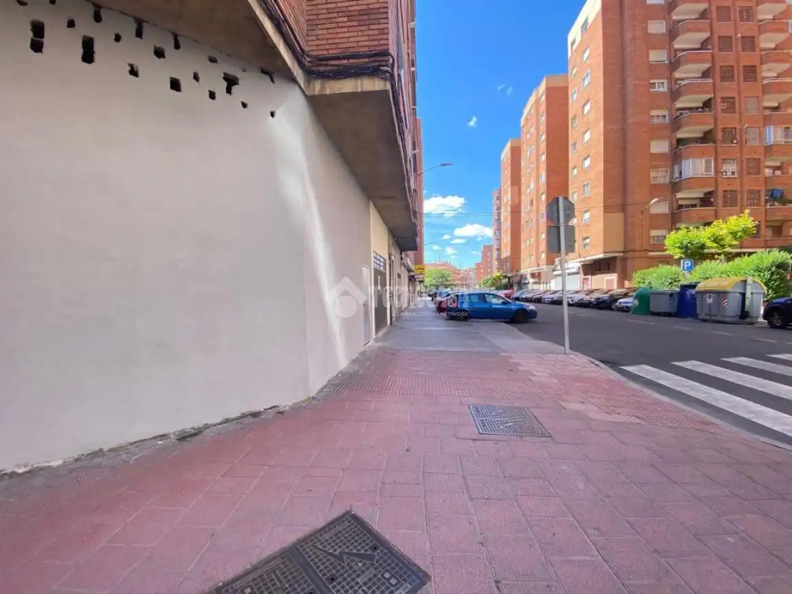 Business premises for sale in Delicias, imagen 5