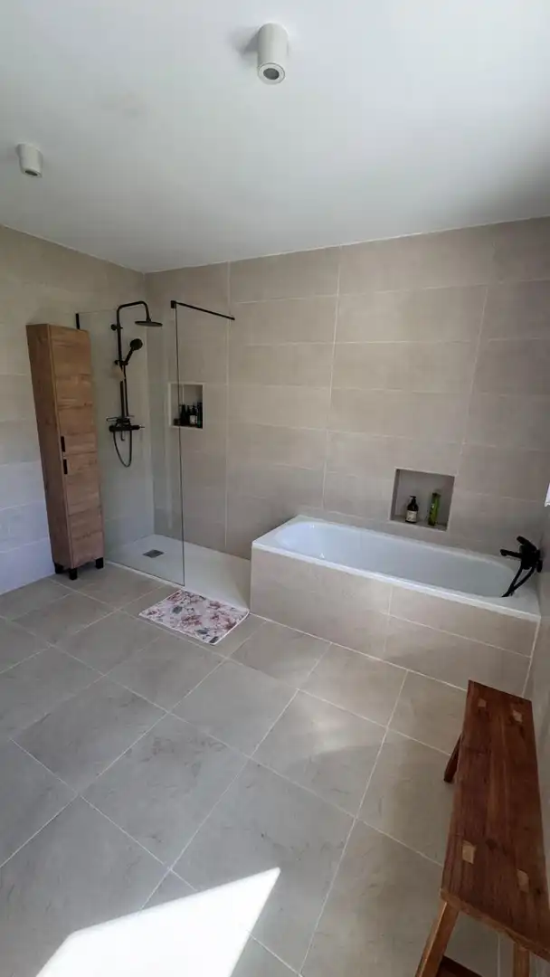 Bathroom of Houses for sale in Soba  with Heating, Parquet flooring and Terrace