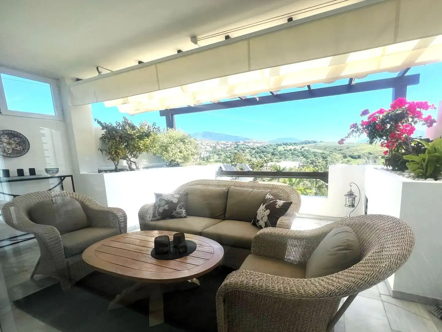 Terrasse von Maisonette zum Verkauf in Estepona mit Klimaanlage, Terrasse und Abstellraum
