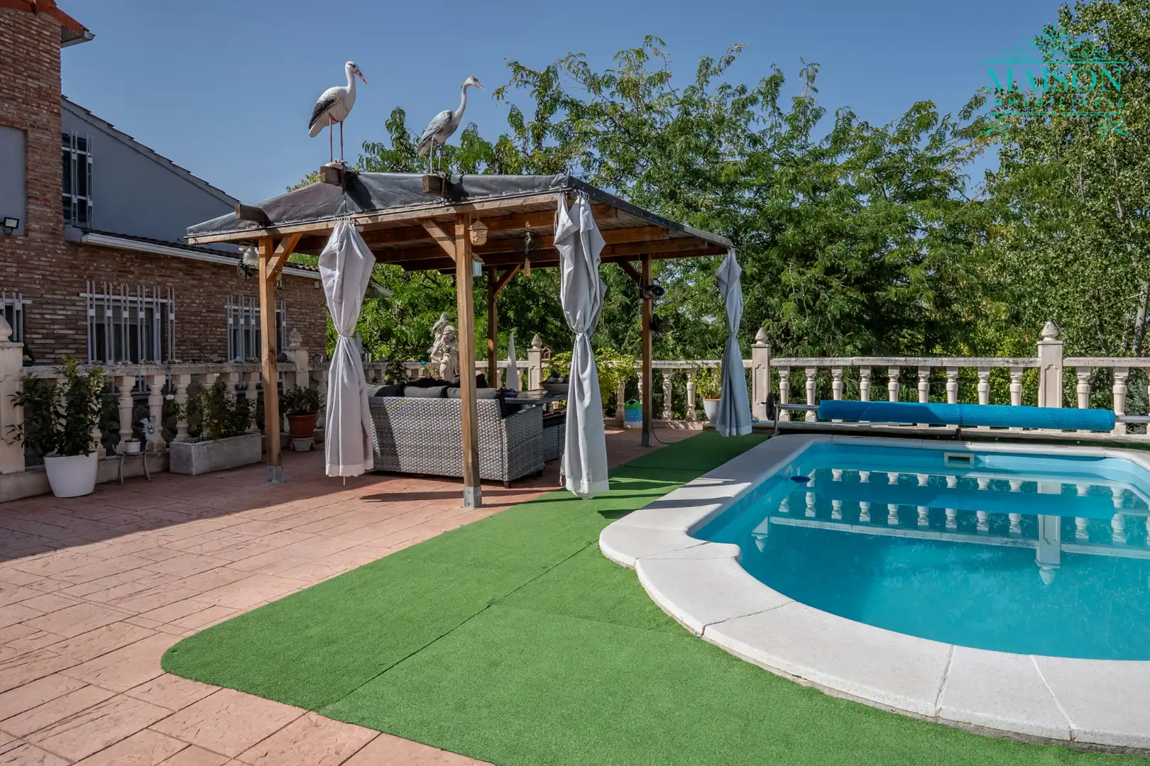 Villa avec piscine à vendre à Calle Sopeña