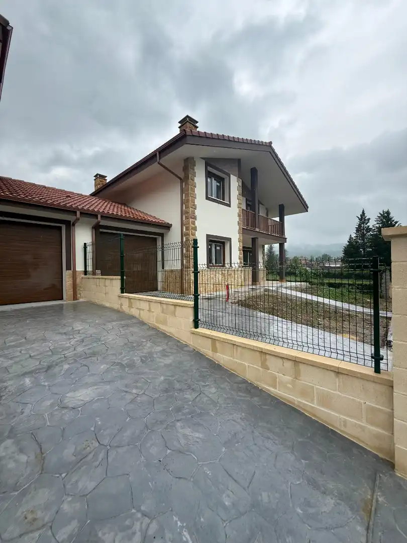 Calle los Rollos, 1, Valle de Mena