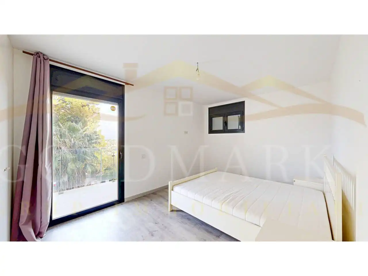 Dormitori de Casa o xalet en venda en Corbera de Llobregat amb Aire condicionat, Calefacció i Jardí privat