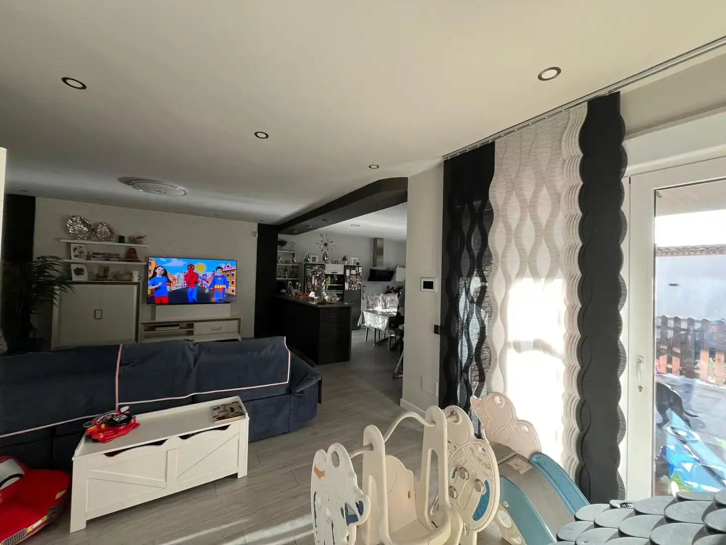 Sala de estar de Casa o chalet en venta en Arenas de San Juan  con Aire acondicionado, Jardín privado y Terraza
