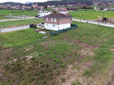 Terreni e lotti in vendita a Bárcena de Cicero