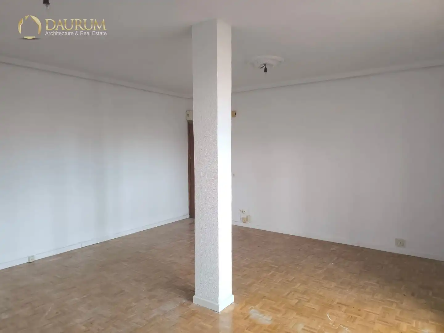 Pis amb ascensor en venda a Aviador Zorita, imagen 5