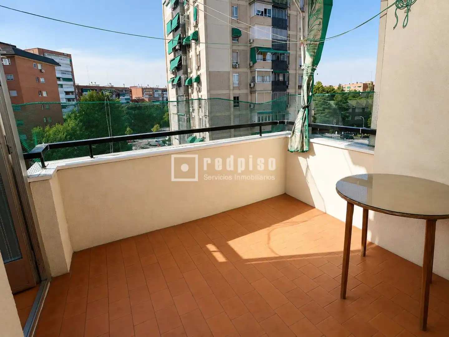 Terraza de Piso en venta en Madrid con Calefacción, Parquet y Terraza