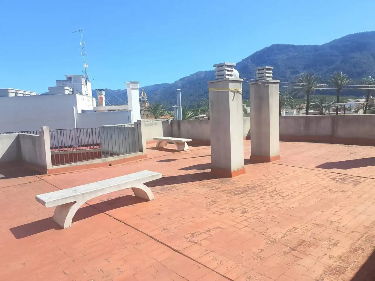 Terrasse von Wohnung zum Verkauf in Simat de la Valldigna mit Klimaanlage, Heizung und Terrasse