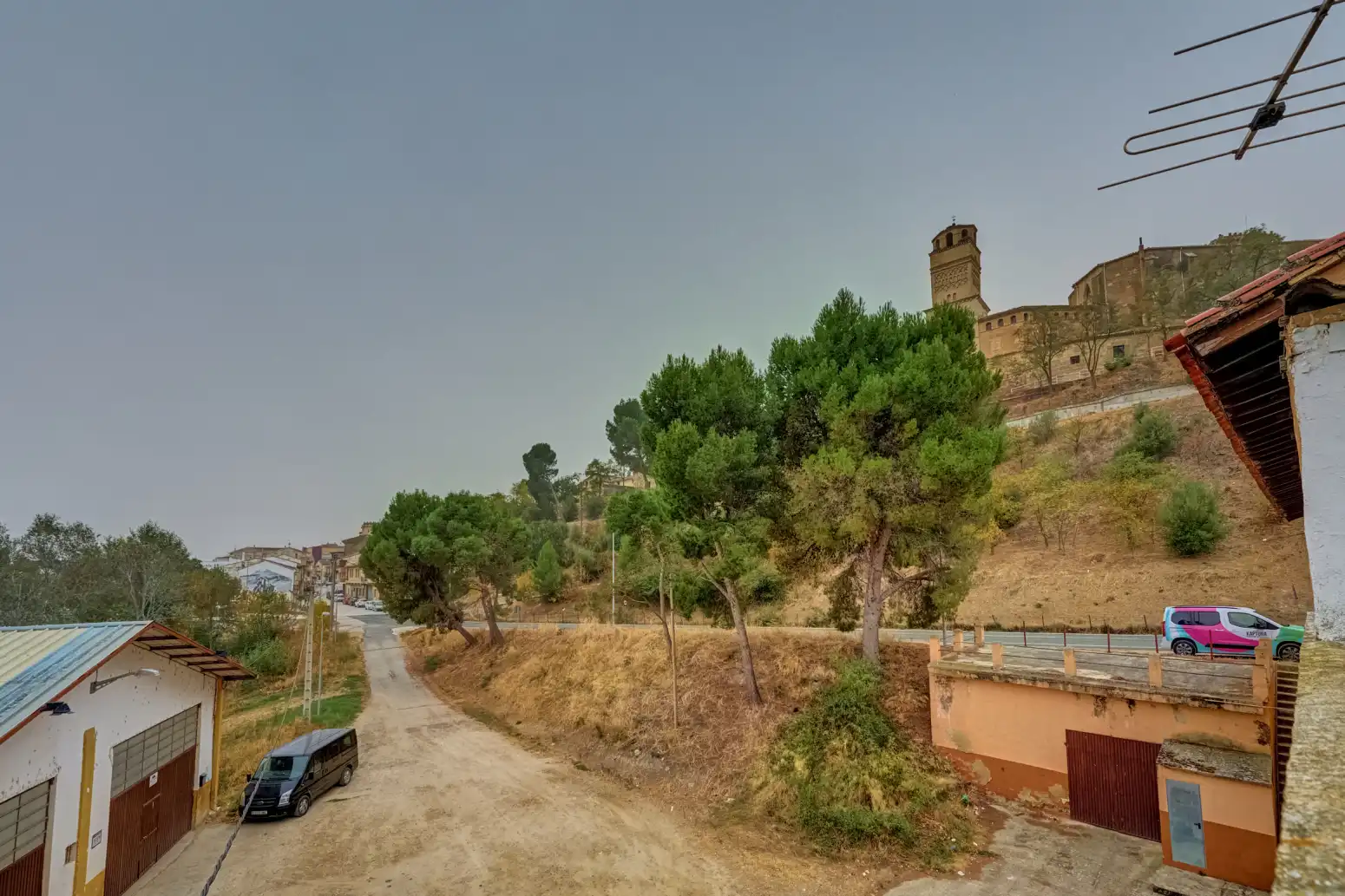 Vista exterior de Local en venta en Miranda de Arga