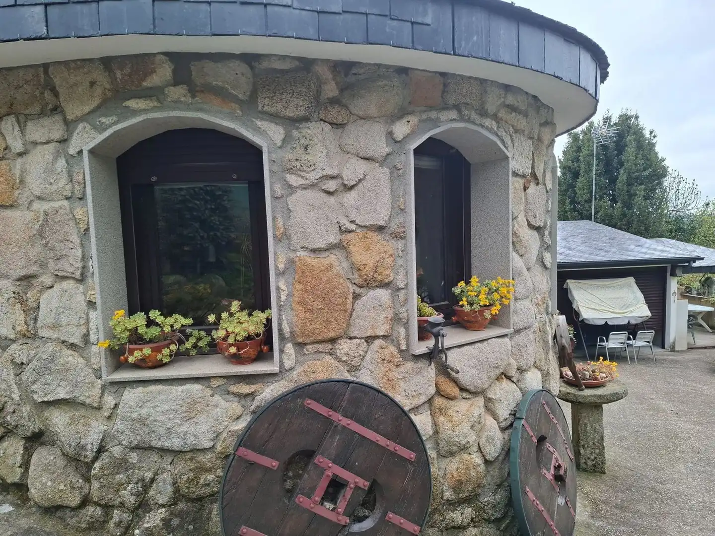 Villa con giardino in vendita a Lugar Cernada 2, imagen 2