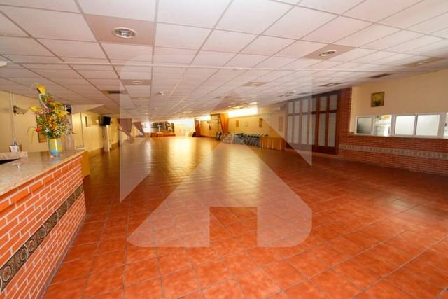 Local comercial en Alquiler en Calle CANDELAS-LB, 28 en Fabero