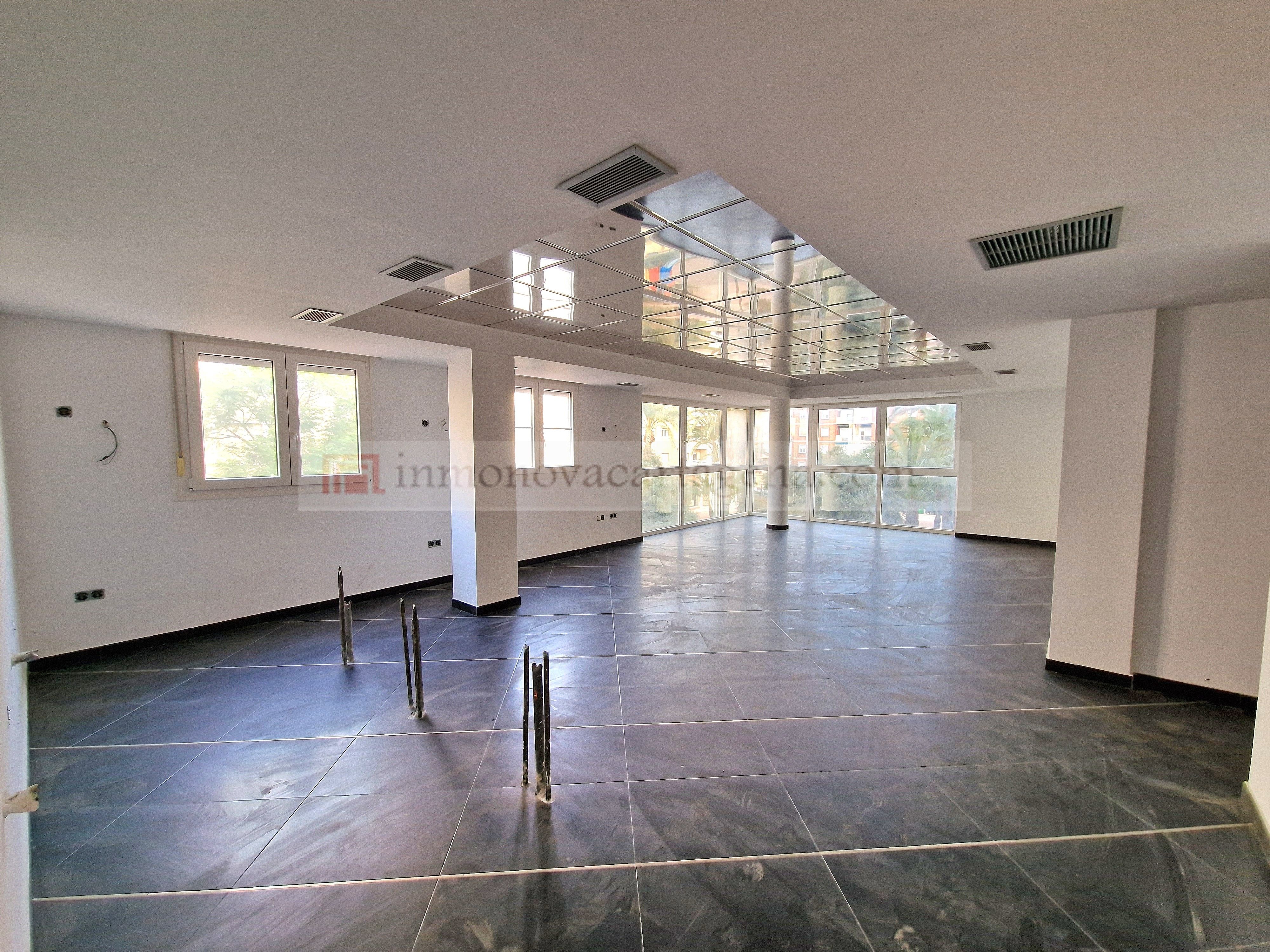 Flat for sale in Cartagena  with Air Conditioner