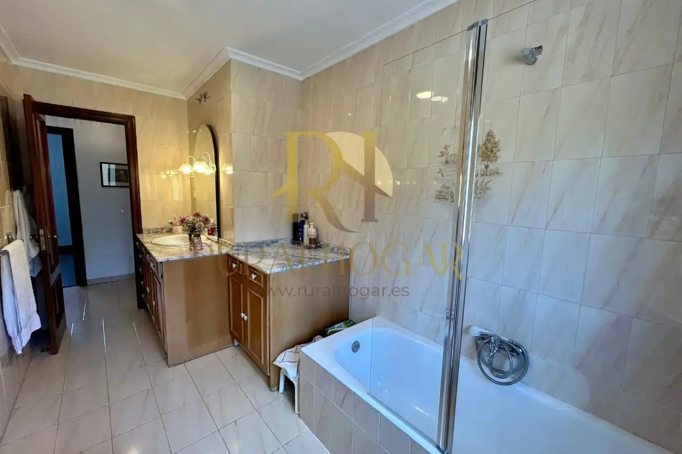 Baño de Casa o chalet en venta en Matallana de Torío con Terraza