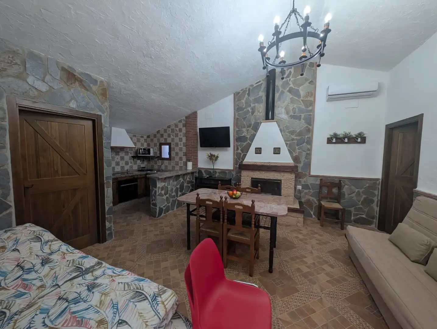 Wohnzimmer von Country house zum Verkauf in Alcaudete mit Klimaanlage, Privatgarten und Schwimmbad