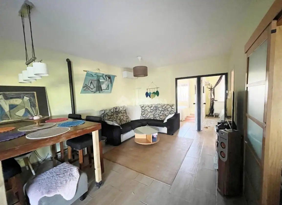 Sala de estar de Finca rústica en venta en Pilas con Aire acondicionado y Calefacción