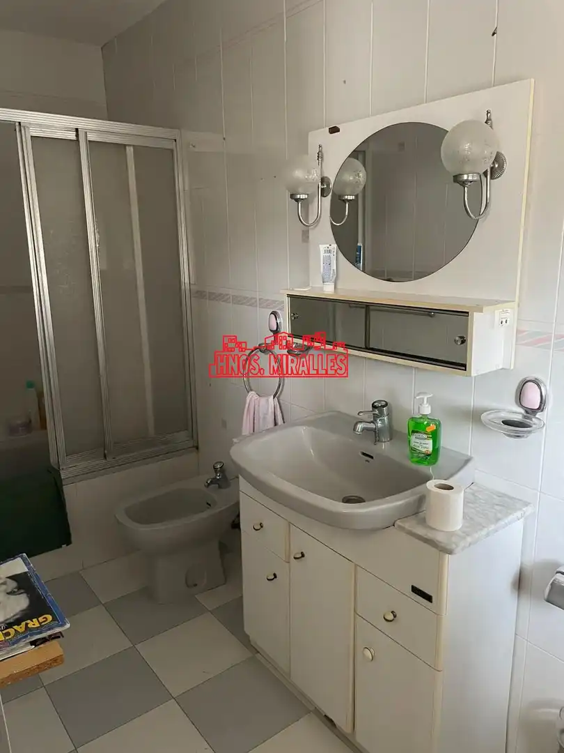 Baño de Casa o chalet en venta en Benalúa de las Villas con Terraza, Trastero y Amueblado