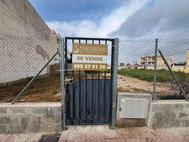 Terreno residenziale in vendita a Calle Onda