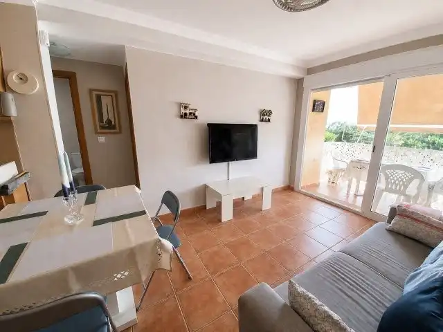 Piso con ascensor en venta en San Luis de Sabinillas, imagen 3