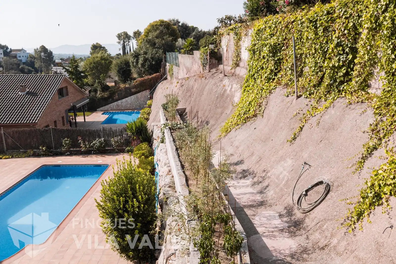 Piscina de Casa o xalet en venda en Caldes de Montbui amb Calefacció, Jardí privat i Piscina
