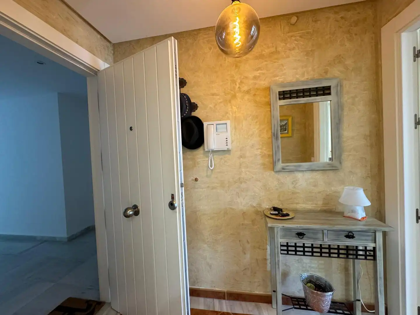 Apartamento en venta en Rota con Terraza y Piscina comunitaria