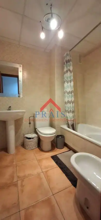 Bathroom of Flat for sale in Utrera  with Storage room