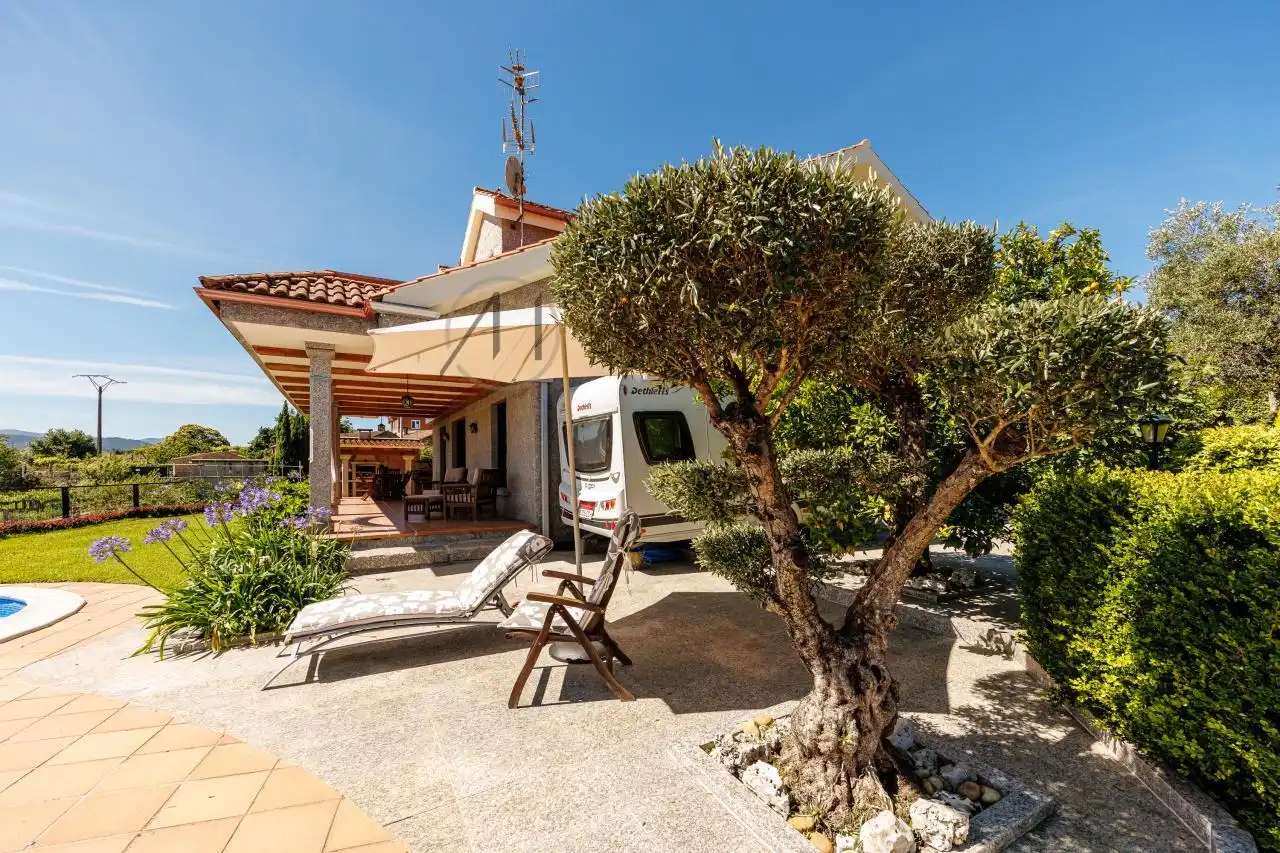 Terrassa de Casa o xalet en venda en Tomiño amb Calefacció, Jardí privat i Terrassa