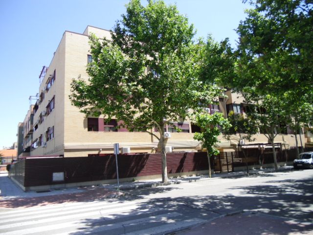 Flat for sale in C/ Antonio Saura, Tenería I – La Tenería II