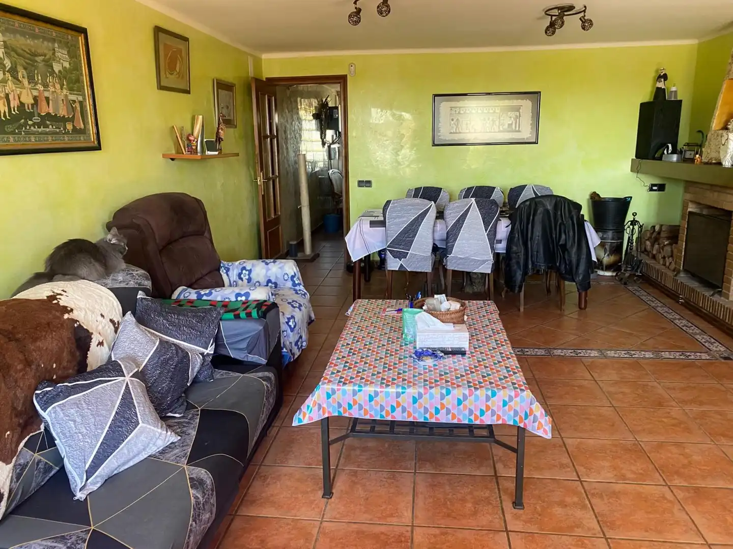 Comedor de Casa adosada en venta en Els Hostalets de Pierola con Calefacción y Horno