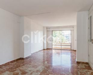 Bedroom of Flat for sale in  Sevilla Capital  with Terrace