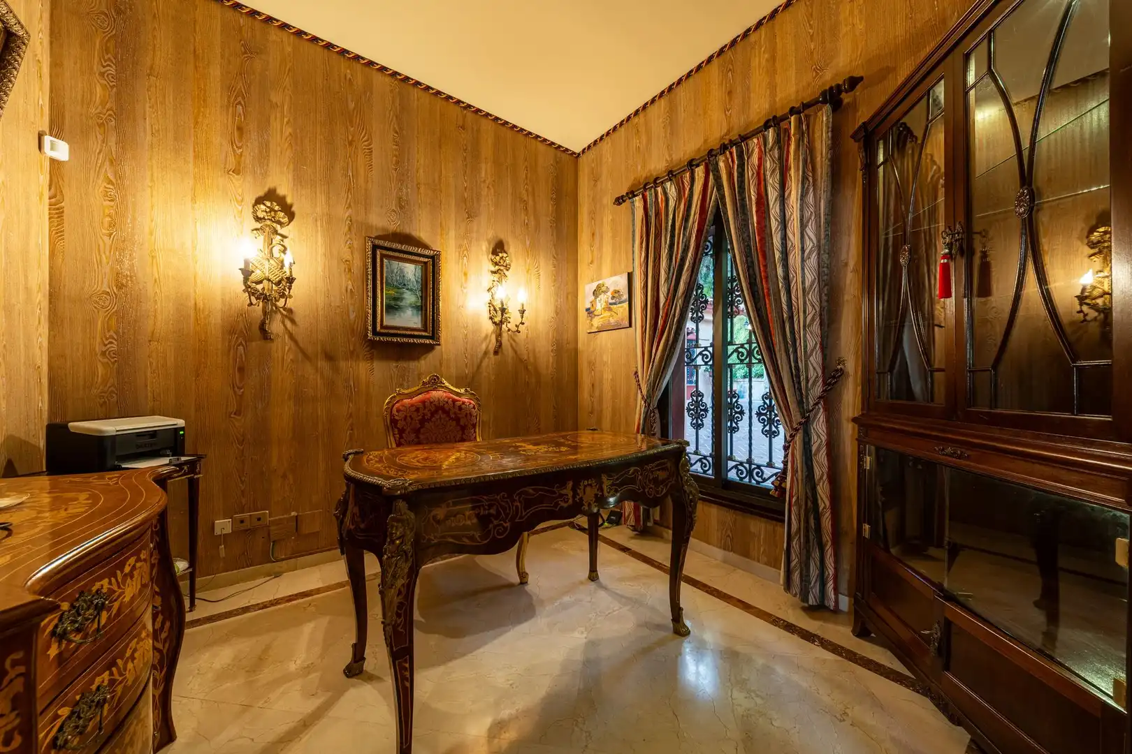 Dining room of Country homes for sale in Benahavís  with Terrace and Furnished